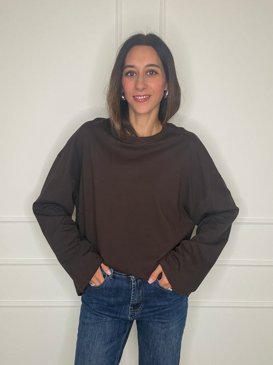 T-shirt over manica lunga