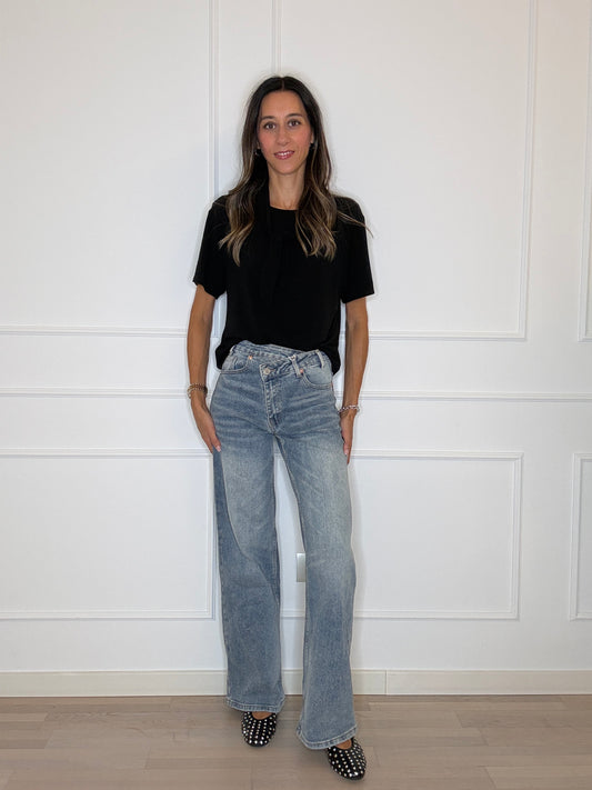 Jeans wide leg chiusura incrociata
