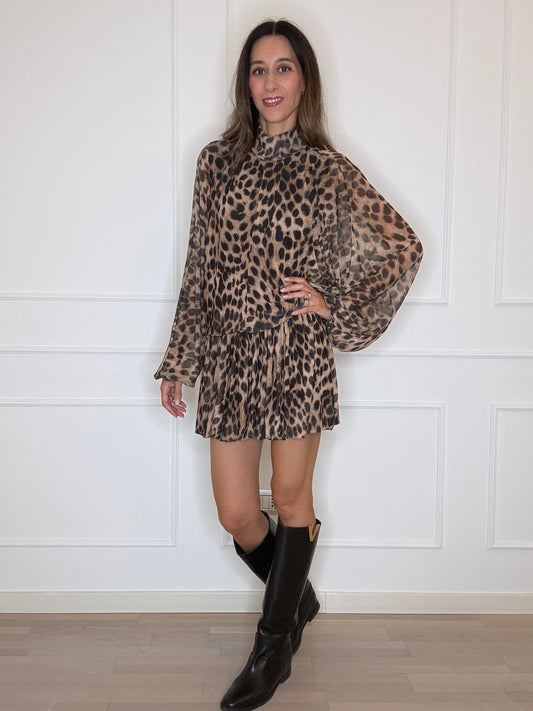 Abito Leo