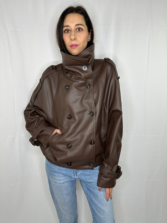 Chiodo over pelle martellata