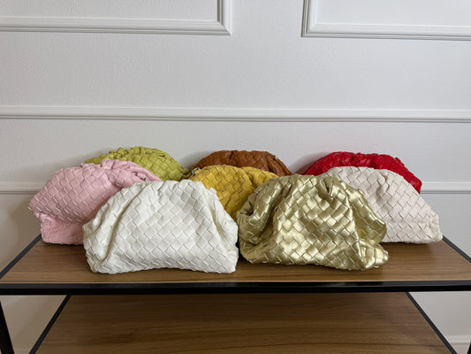 Pouch intrecciata