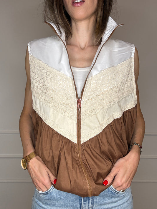 Gilet bicolor macramè