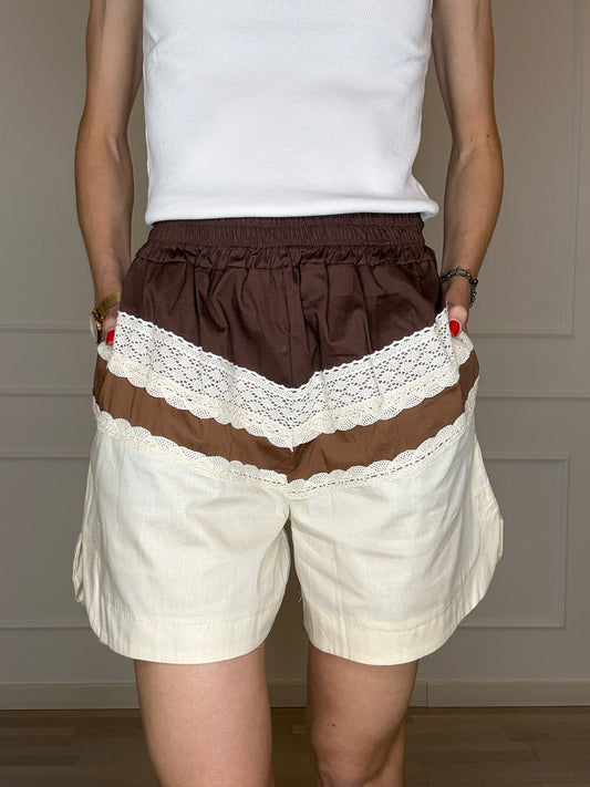 Short bicolor macramè