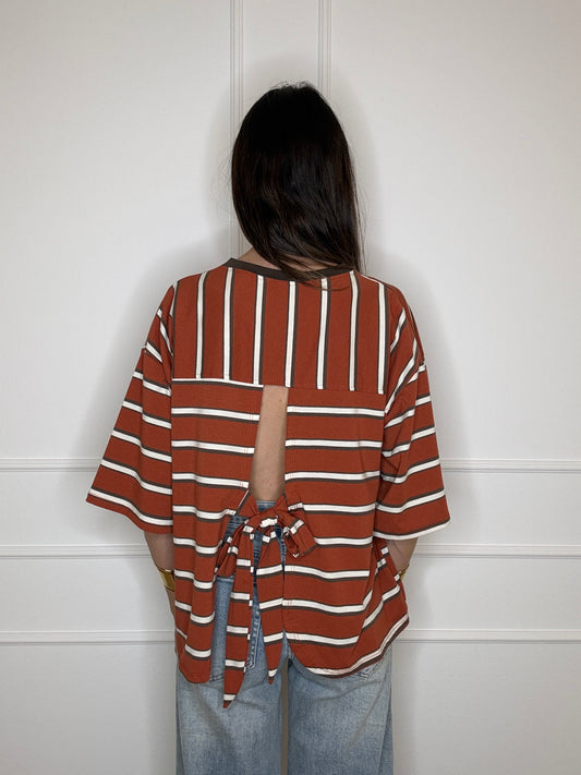 T-shirt righe schiena scoperta